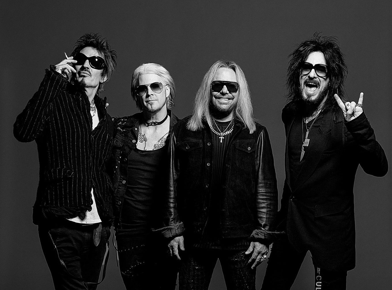 foto dei motley crue con la nuova formazione con john 5